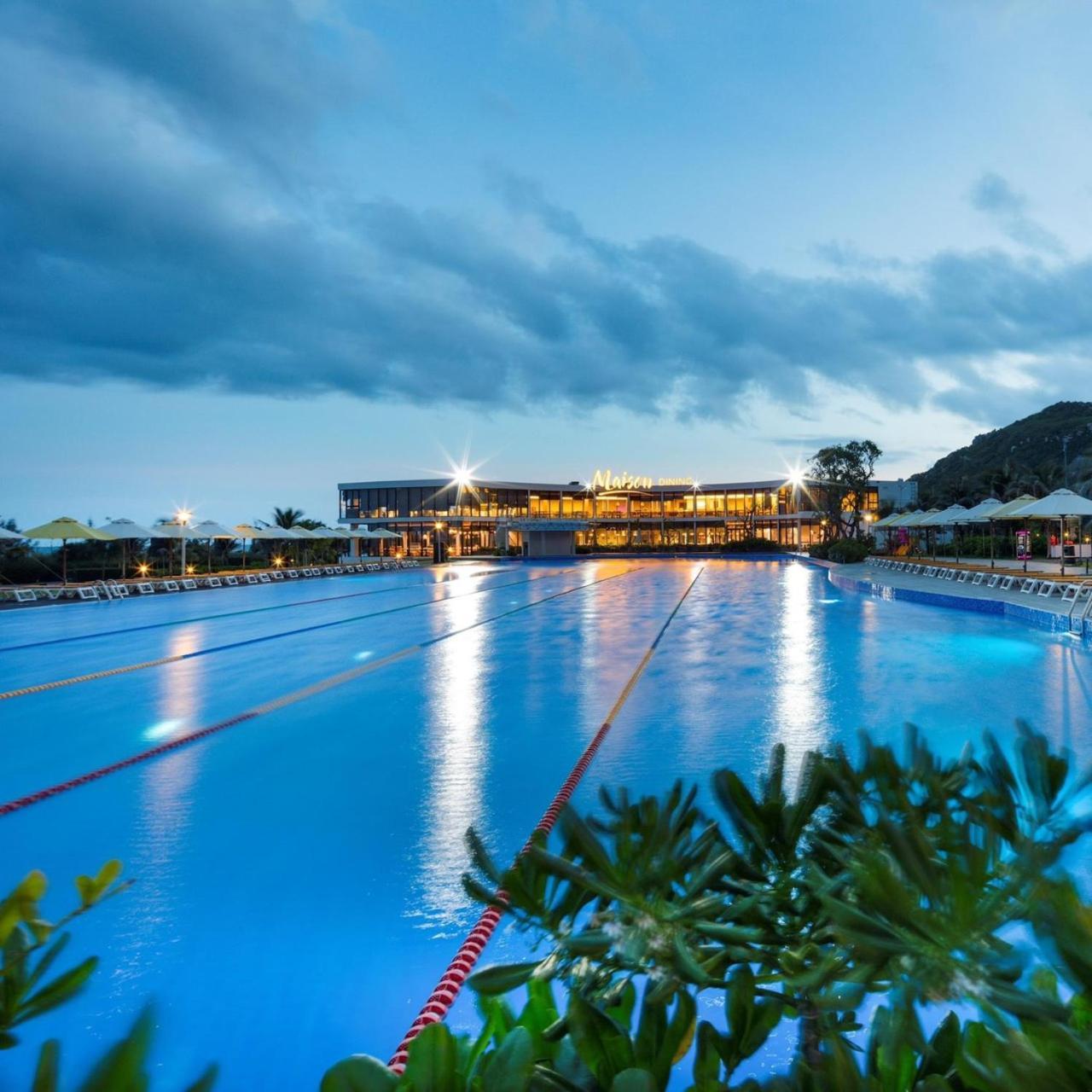 Villa Bien - Resort Oceanami - Long Hai - 3 & 4 Phong Ngu Buitenkant foto
